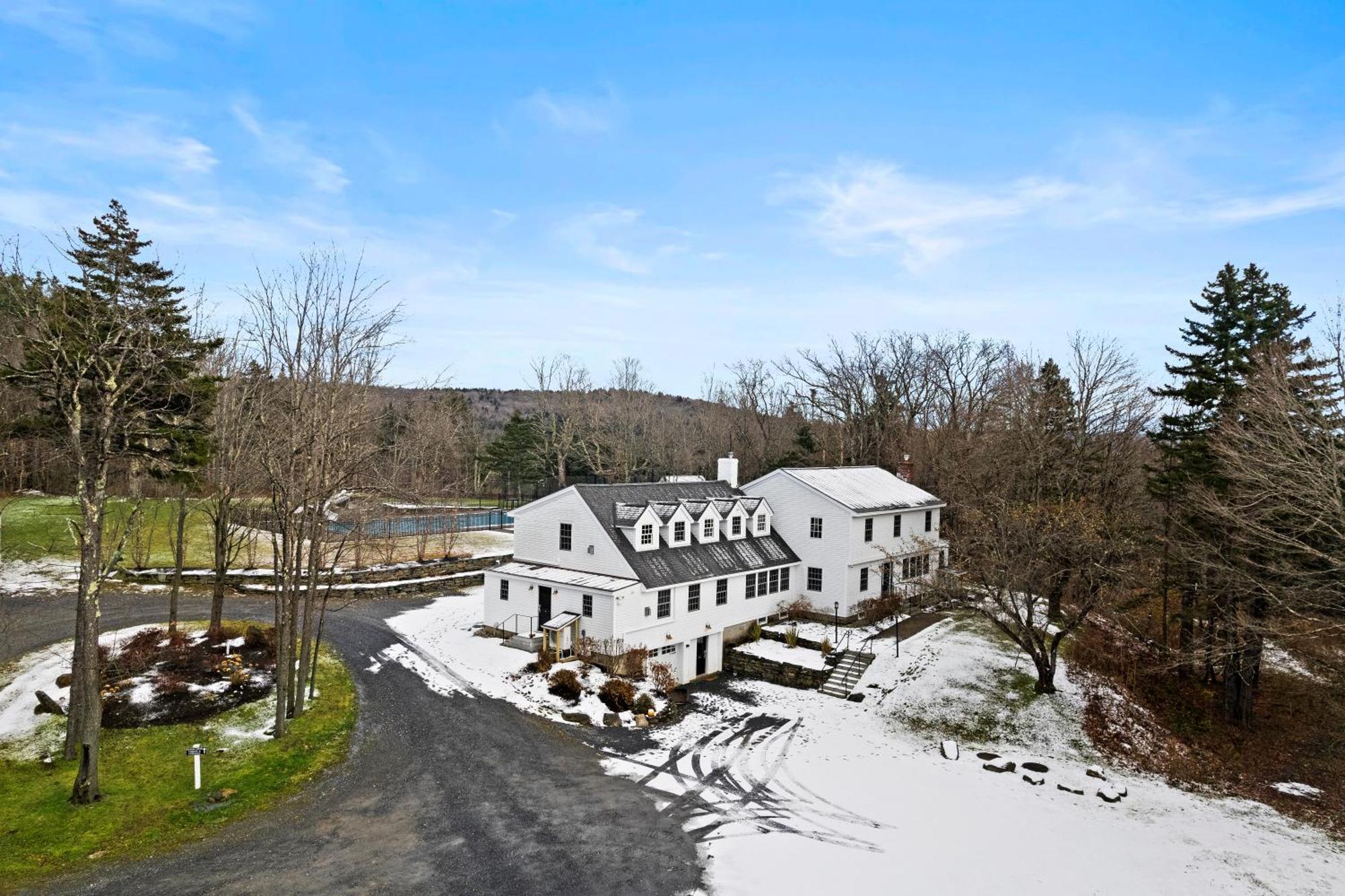 Brook Bound Inn Wilmington Exterior photo